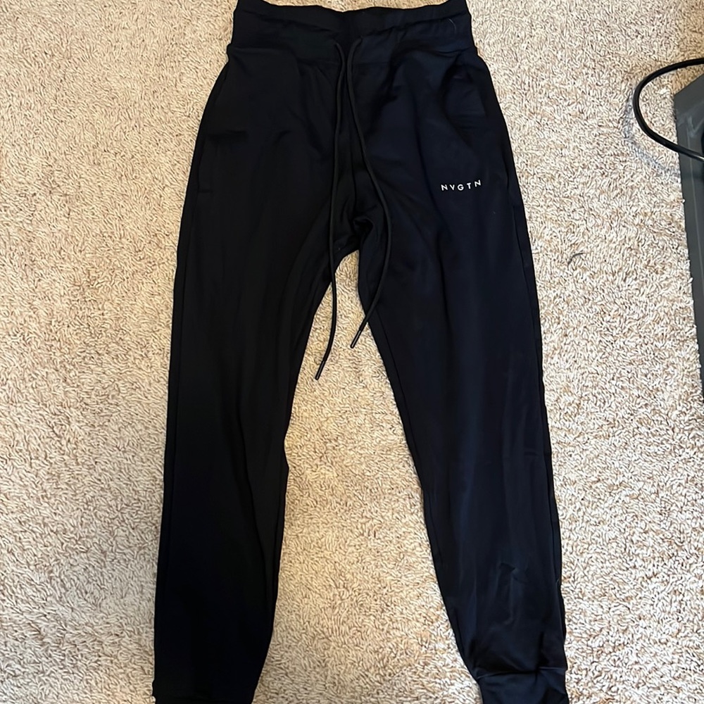 NVGTN jet black Joggers